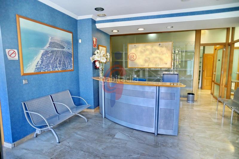 Foto 4e2d12ad-57f7-4ce1-ad20-43292ef2af09. Geschäftsraum in calle plaza porticada in Pueblo Guardamar del Segura