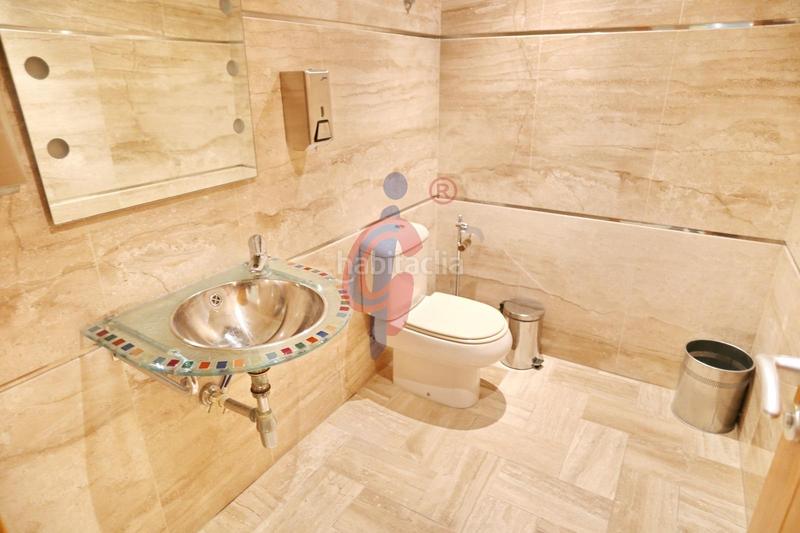 Foto 53a4cdb5-1890-43f9-ad14-0b43c7eb8787. Geschäftsraum in calle plaza porticada in Pueblo Guardamar del Segura