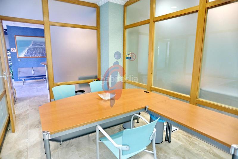 Foto badf66b2-d9c2-4279-acdf-b04dc8a8d9a7. Geschäftsraum in calle plaza porticada in Pueblo Guardamar del Segura