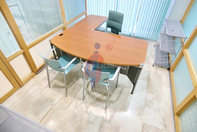 Foto d6a7a8b4-ce45-4bd7-99ba-718f1d71c2db. Geschäftsraum in calle plaza porticada in Pueblo Guardamar del Segura