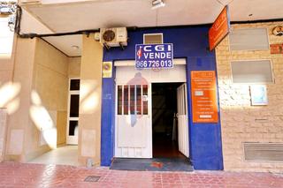 Local Comercial a Dolores viudes blasco 13. Local comercial almacén de 55m2 entre el mercadona y el parque s