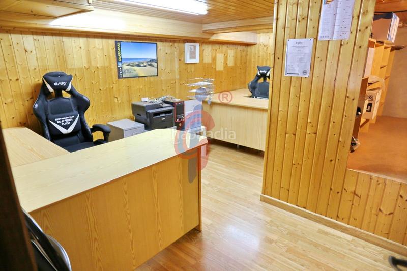 Foto 190e5f01-64dc-4d7b-9dde-052e5632f452. Geschäftsraum in calle dolores viudes blasco 13 in Guardamar del Segura