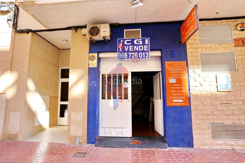 Foto 6eab2748-eb1e-4860-987c-aa2ed5426cfc. Geschäftsraum in calle dolores viudes blasco 13 in Guardamar del Segura