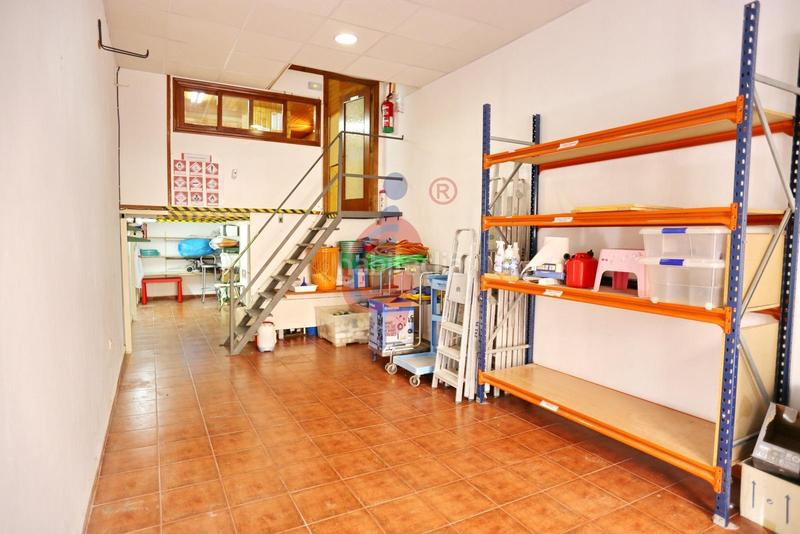 Foto 731a660a-6edf-429c-8ee9-33b85e247f8c. Geschäftsraum in calle dolores viudes blasco 13 in Guardamar del Segura