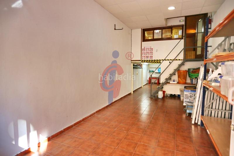 Foto afe49931-88bf-431a-9521-a40f50e9a9be. Geschäftsraum in calle dolores viudes blasco 13 in Guardamar del Segura