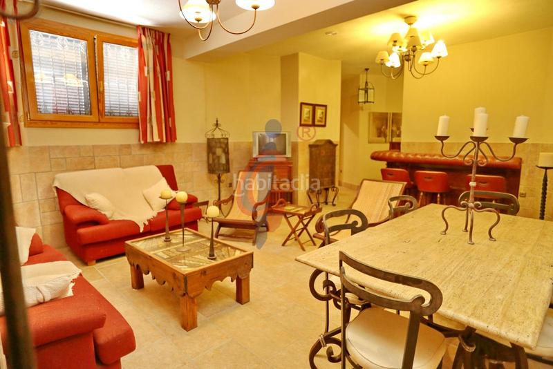 Foto cb939e22-97f9-4852-9372-3707105ade24. Chalet en calle italia 11 increíble chalet a 150m de la playa moncayo con 5 dormitorios y vistas panorámicas! en Guardamar del Segura