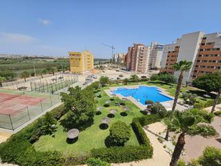 Appartement à Mtro j cartagena aldeguer 6. Bonito apartamento en venta en la zona del puerto en guardamar d