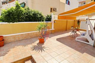 Casa a Calle urb las viñas 45. Precioso bungalow adosado de 4 dormitorios en las viñas, guardam