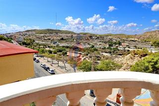 Apartamento en Calle molivent 25. Apartamento con dos dormitorios en la zona del colegio molivent