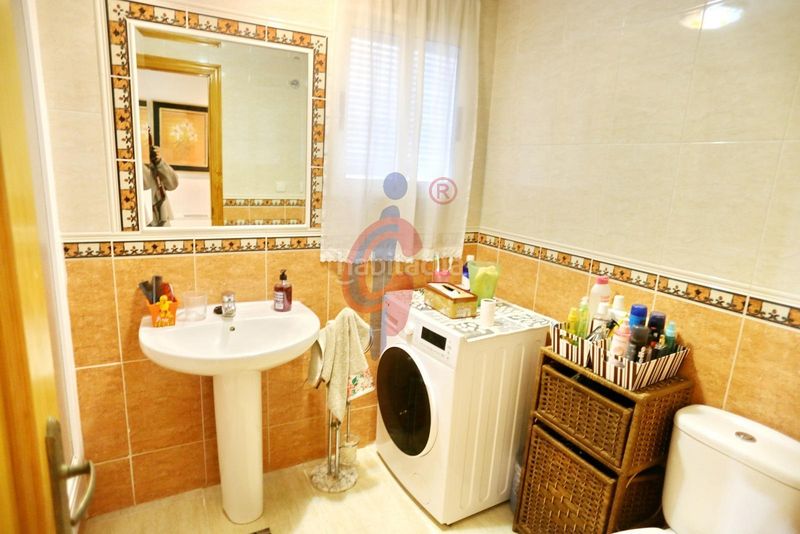 Foto 0416b212-df2f-4eb1-8b14-16862f252be3. Appartement in calle puerta de riad 1 in Pueblo Guardamar del Segura
