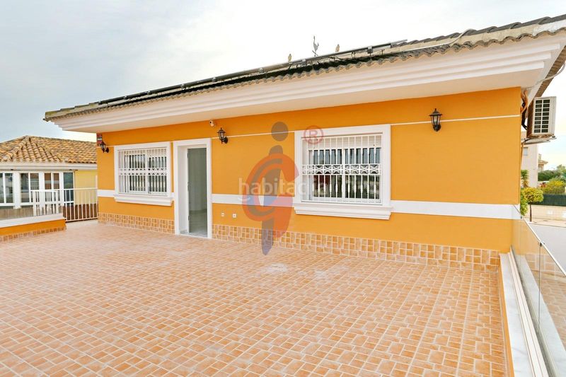 Foto 7fadde82-32f9-4f30-b47d-4709bb8d80c1. Chalet in calle san francisco de asís 31 in San Fulgencio