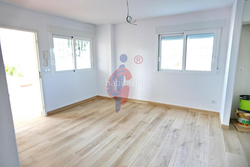 Foto 0eedd22e-1d05-46b2-89ad-36c825077656. Appartement in calle ingeniero juan garcia 74 in Puerto Deportivo Guardamar del Segura