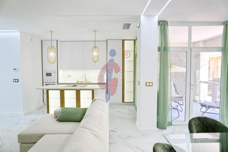 Foto 53f712e5-a48d-419e-b505-1cb5ff8bf420. Piano terra in calle calle de ausiàs march 80 in Pueblo Guardamar del Segura