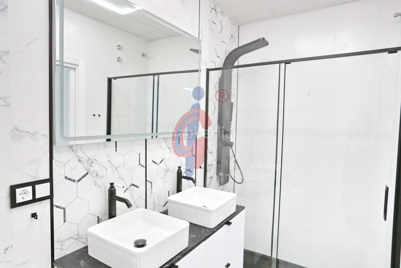 Foto 805a29f2-d314-4822-a573-4224f52a23b0. Piano terra in calle calle de ausiàs march 80 in Pueblo Guardamar del Segura