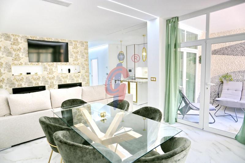 Foto b43ec8cc-aa4b-4765-92d1-ffd83225b6c2. Piano terra in calle calle de ausiàs march 80 in Pueblo Guardamar del Segura