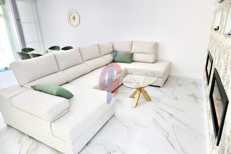 Foto d937e8d2-aea0-474b-b0bc-7bd1073b5159. Piano terra in calle calle de ausiàs march 80 in Pueblo Guardamar del Segura