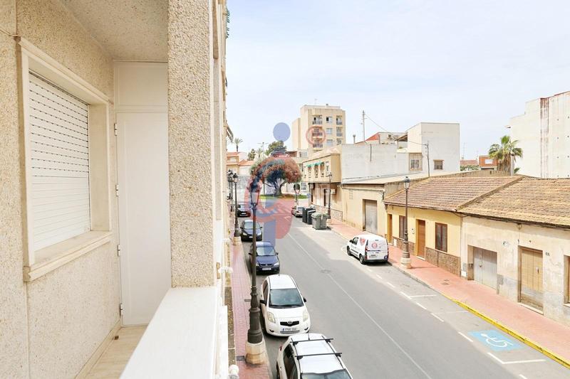 Foto 63a92050-455d-434c-9da5-2fdb57200893. Appartement in avenida dunas 12 in Pueblo Guardamar del Segura