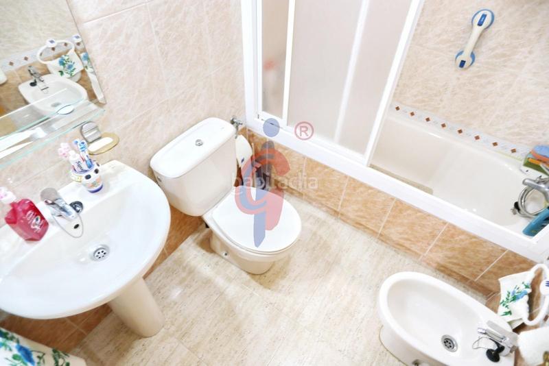 Foto 9c676404-7a0c-4952-9782-1e971228a461. Appartement in avenida dunas 12 in Pueblo Guardamar del Segura