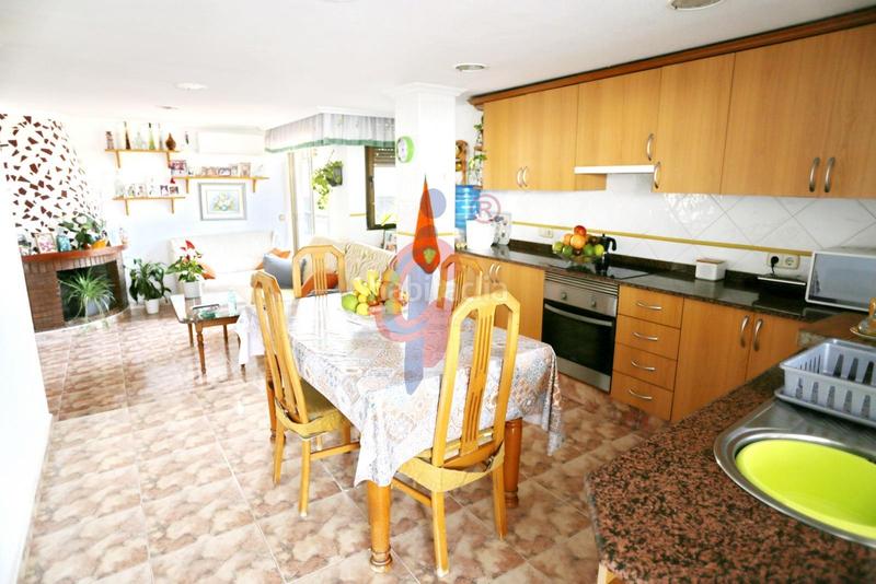 Foto 48e0bb75-cb38-4857-8f9e-3a0af1ae3828. Ático en calle crevillente 1 ático luminoso con gran terraza y vistas despejadas en Guardamar del Segura