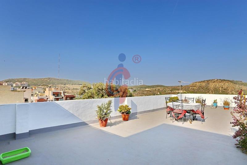 Foto 6fd64a87-b6da-4692-b998-85400ca0e10c. Ático en calle crevillente 1 ático luminoso con gran terraza y vistas despejadas en Guardamar del Segura