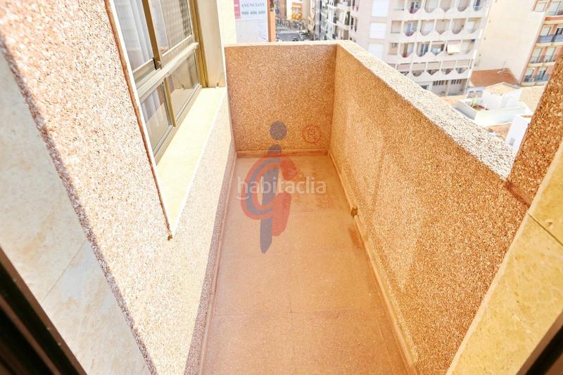 Foto d075e677-d0e5-4fdf-b157-3d4cdeadfb52. Ático en calle crevillente 1 ático luminoso con gran terraza y vistas despejadas en Guardamar del Segura