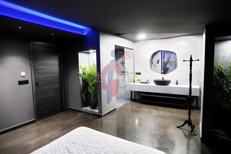 Foto 53e9562b-da57-4f5e-ad8c-239a3f900ff1. Locale commerciale in calle crevillente 27 in Pueblo Guardamar del Segura