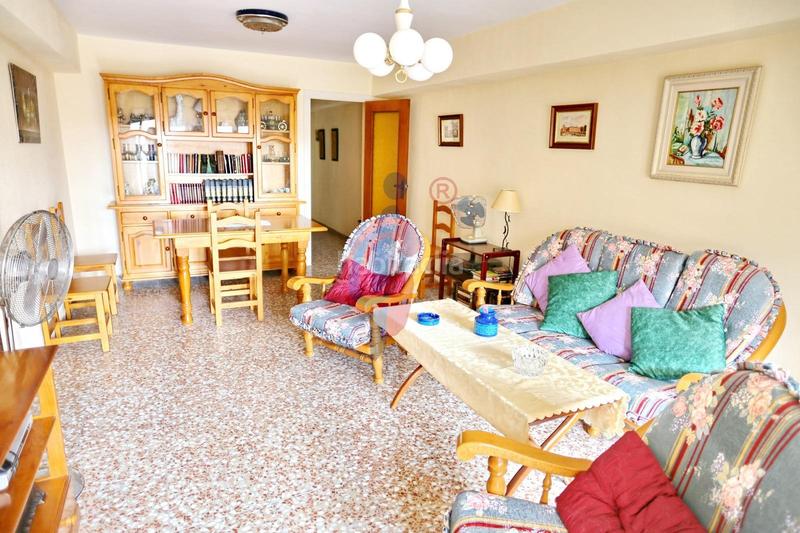 Foto 6677965d-9ab1-48f0-bdda-4ba211a86d7e. Piccolo appartamento in calle miguel hernández 129 in Guardamar del Segura