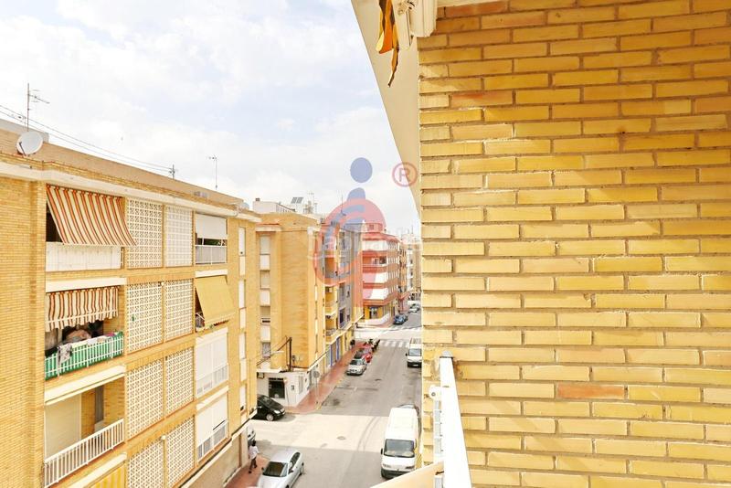 Foto e1d3f619-d666-417f-be7e-9f51dd5f336b. Piccolo appartamento in calle miguel hernández 129 in Guardamar del Segura