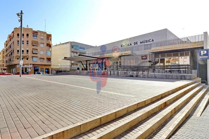 Foto b6a2163e-076c-4c84-8913-a67229970958. Parking voiture dans calle crevillente 25 dans Pueblo Guardamar del Segura