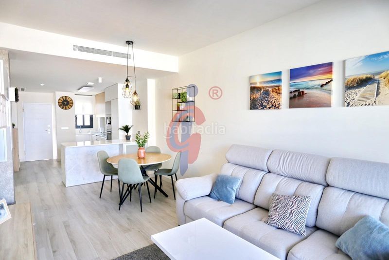 Foto 01a7fdac-869c-4efa-9cba-cb49a9c3cb68. Apartament a avenida del puerto 16 a Puerto Deportivo Guardamar del Segura