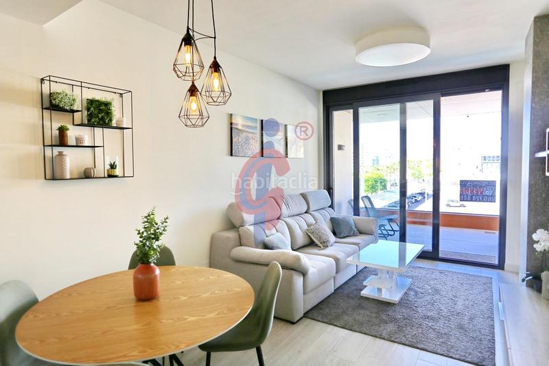 Foto 36e2142b-0240-4a9d-841c-dc636c4861b0. Apartment in avenida del puerto 16 in Puerto Deportivo Guardamar del Segura