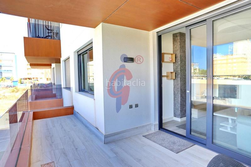 Foto 68c2334c-2457-4b5c-858c-0b53b7eb2c2d. Apartment in avenida del puerto 16 in Puerto Deportivo Guardamar del Segura