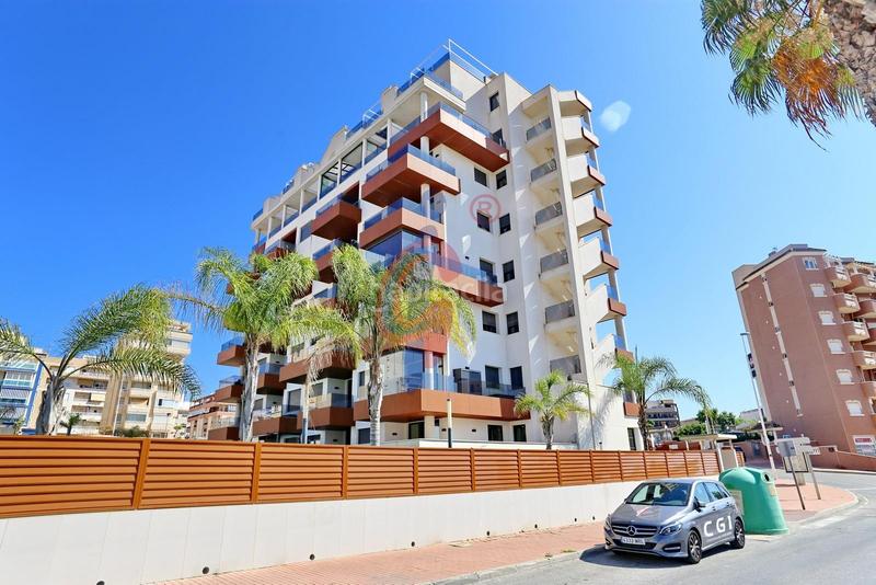 Foto df97cfbb-35c1-4435-9215-03277ad3997f. Apartment in avenida del puerto 16 in Puerto Deportivo Guardamar del Segura