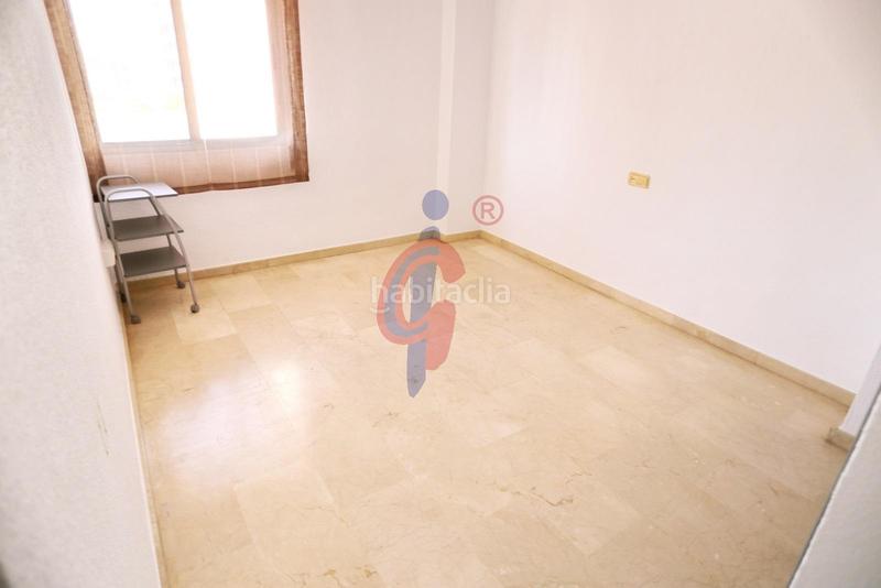 Foto 094631e2-383e-42d2-ae78-8d9443d535c6. Piccolo appartamento in avenida madrid 18 in Puerto Deportivo Guardamar del Segura