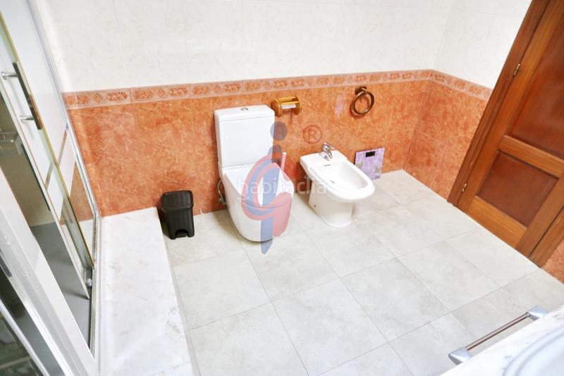 Foto 36854edd-336a-44ee-be85-a5ee32e2a73f. Piccolo appartamento in avenida madrid 18 in Puerto Deportivo Guardamar del Segura