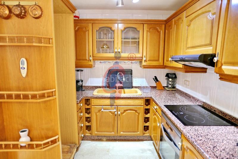 Foto c59aa4d4-e037-4c58-8045-83d03ebeb28e. Piccolo appartamento in avenida madrid 18 in Puerto Deportivo Guardamar del Segura