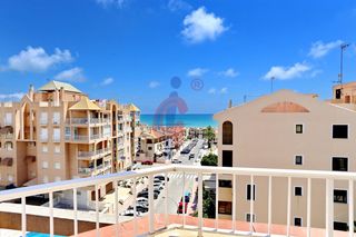 Penthouse in Calle dolores viudes blasco 14. Ático dúplex en venta en guardamar del segura con vistas frontal