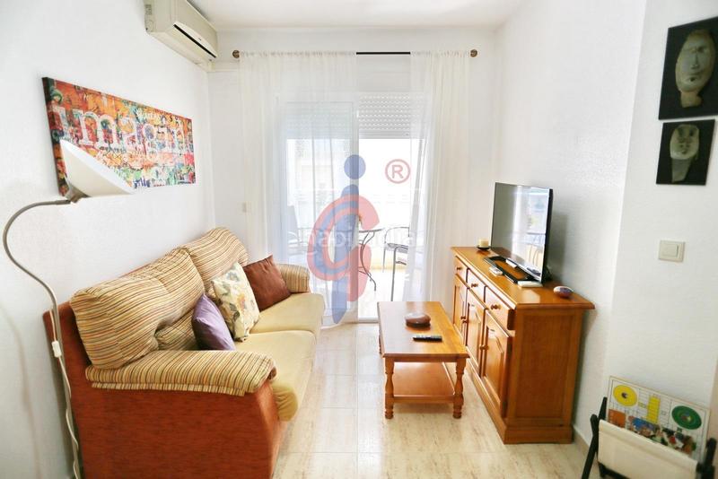 Foto e9c50d65-b265-4d33-9b2d-e863f7b04823. Pis a calle cartagena 5 a Pueblo Guardamar del Segura