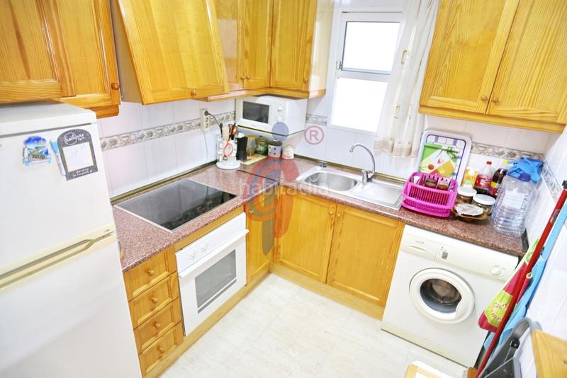 Foto 69ec0e66-bdc0-44bb-9cdf-567a93af86c7. Piccolo appartamento in calle calle doctor luis rivera 104 in Guardamar del Segura