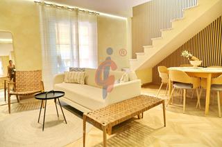 Haus in Calle rafael alberti 59. Elegante bungalow dúplex renovado a estrenar en guardamar del se
