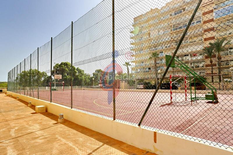 Foto 4968be8f-209b-40a6-8c1d-8789e3cb068c. Apartamento en calle médico basilio paredes 19 luminoso apartmaento de 3 dormitorios con espectaculares vistas al mar y al río en la exclusiva urbanización puertomarino, guardam en Guardamar del Segura