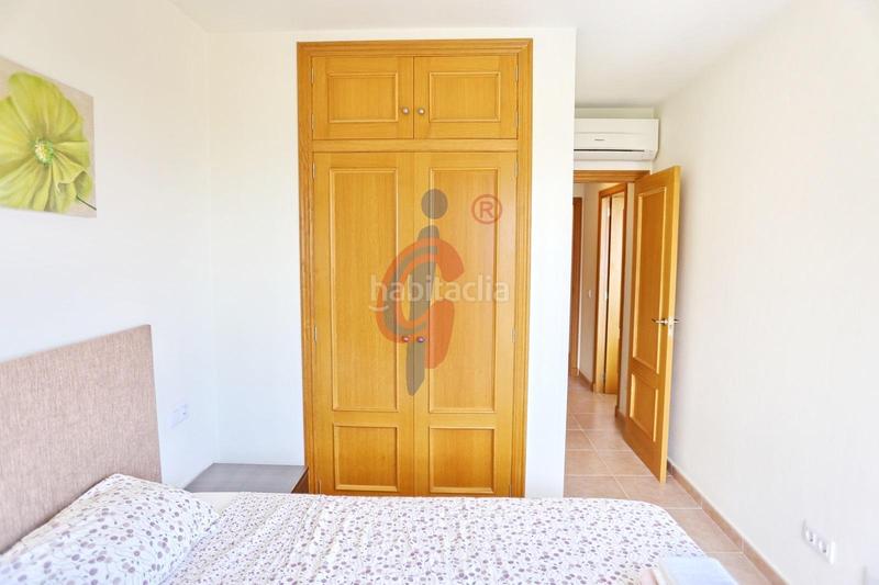 Foto 7f2e6faa-3dfd-44e1-85a8-bd77229e63b1. Apartamento en calle médico basilio paredes 19 luminoso apartmaento de 3 dormitorios con espectaculares vistas al mar y al río en la exclusiva urbanización puertomarino, guardam en Guardamar del Segura