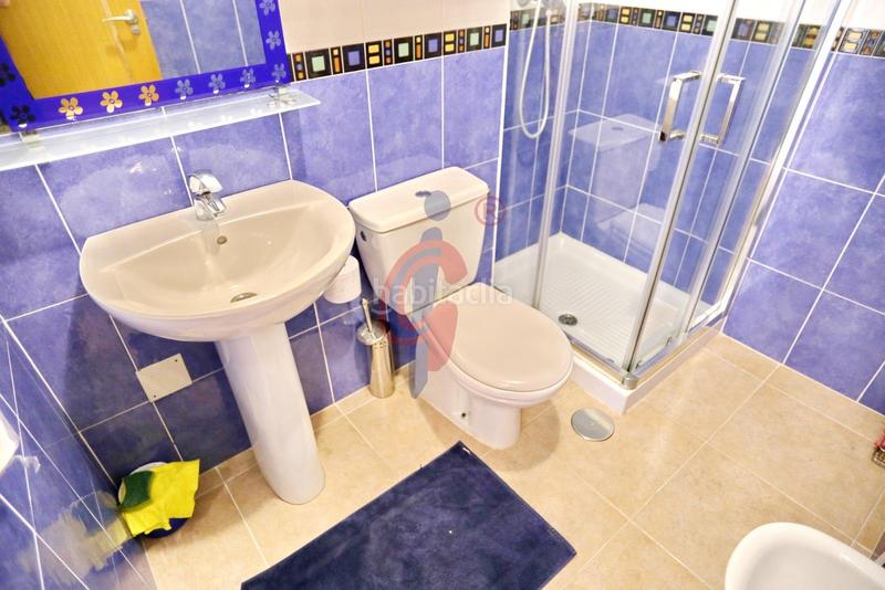 Foto 979cb995-1c15-4d3f-9ba0-276e779e39b8. Apartamento en calle médico basilio paredes 19 luminoso apartmaento de 3 dormitorios con espectaculares vistas al mar y al río en la exclusiva urbanización puertomarino, guardam en Guardamar del Segura