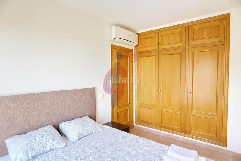 Foto d52e0c8a-8b94-431d-908c-1532a4661c89. Apartamento en calle médico basilio paredes 19 luminoso apartmaento de 3 dormitorios con espectaculares vistas al mar y al río en la exclusiva urbanización puertomarino, guardam en Guardamar del Segura