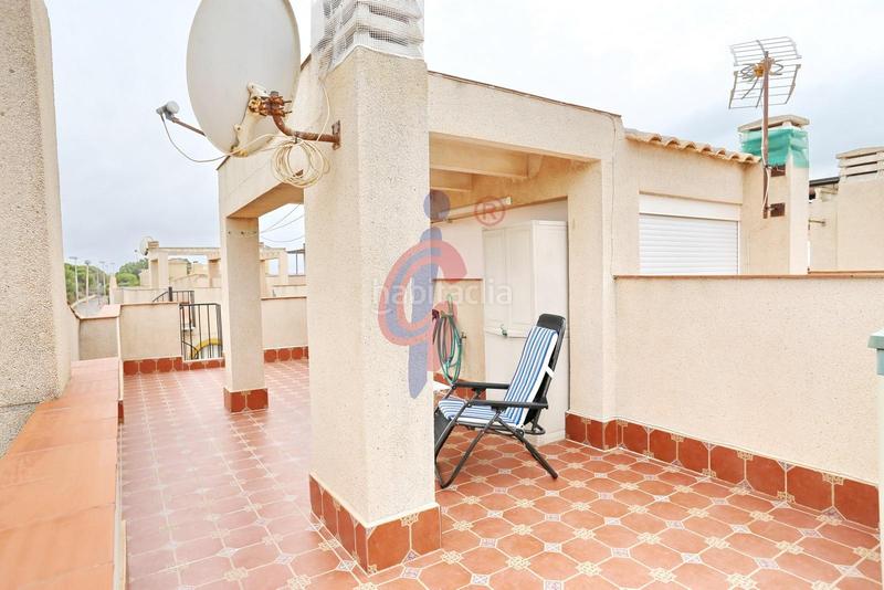 Foto a8508eb0-c383-4ca4-9338-4664bfac04b6. Casa adosada en calle sorell 20 oportunidad en pinomar, ! acogedor bungalow en venta, a solo 400m de la playa en Guardamar del Segura