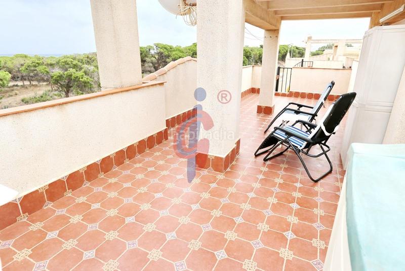 Foto fd7800f4-3af9-4fad-b6dd-fe50b3bee731. Casa adosada en calle sorell 20 oportunidad en pinomar, ! acogedor bungalow en venta, a solo 400m de la playa en Guardamar del Segura
