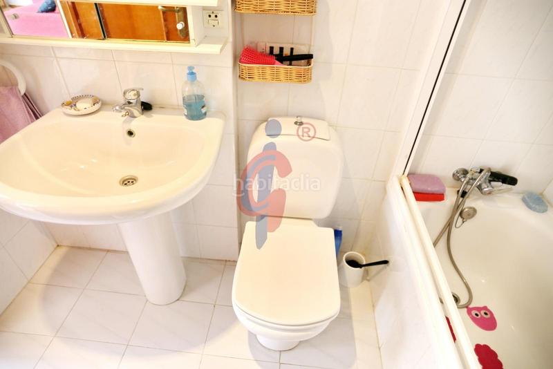 Foto 71e2ba09-331e-498b-86ed-b57d5818fb0a. Piso en avenida cervantes 69 piso de un dormitorio a solo 150 metros del mar! en Guardamar del Segura