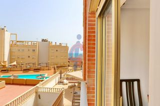 Pis a Avenida cervantes 69. Piso de un dormitorio a solo 150 metros del mar!