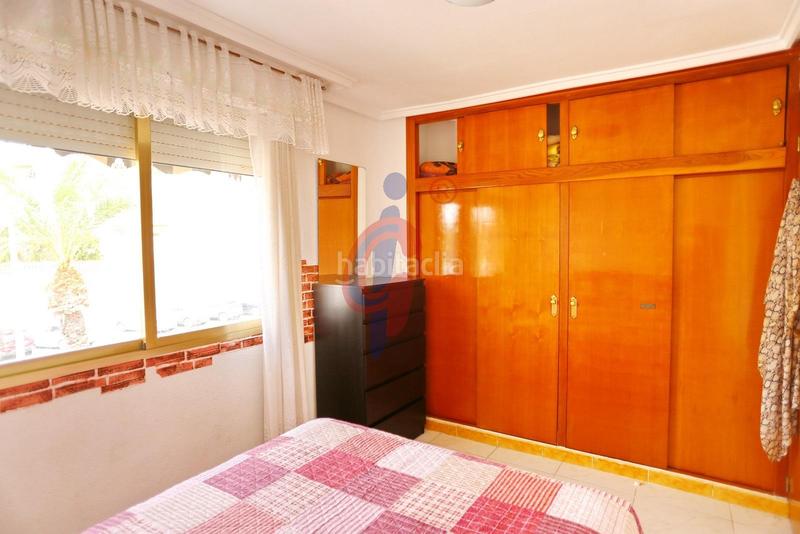 Foto fbbb7f07-9c1a-452c-a15e-9cbc79bbf040. Piso en avenida cervantes 69 piso de un dormitorio a solo 150 metros del mar! en Guardamar del Segura