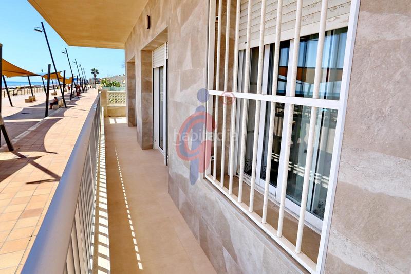 Foto 2ac8ab4b-aa09-4c18-bbc4-146c49dd40d2. Rez-de-chaussée dans avenida libertad 1 dans Guardamar Playa Guardamar del Segura